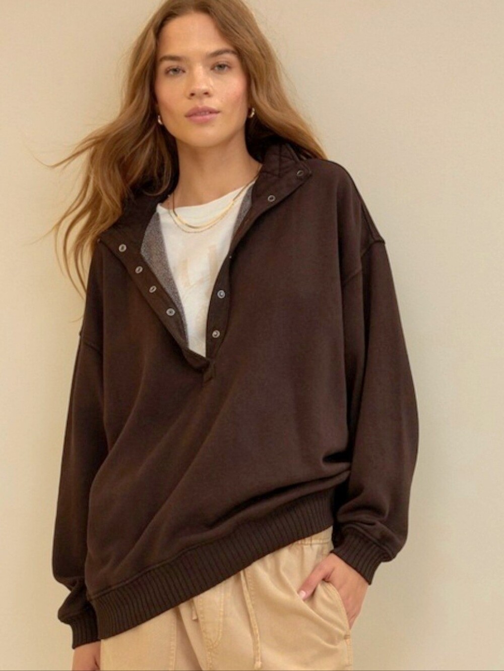 ISO 🔎 Aerie Oh Snap! Sweatshirt / Top in brown / Deep Earth 🤎